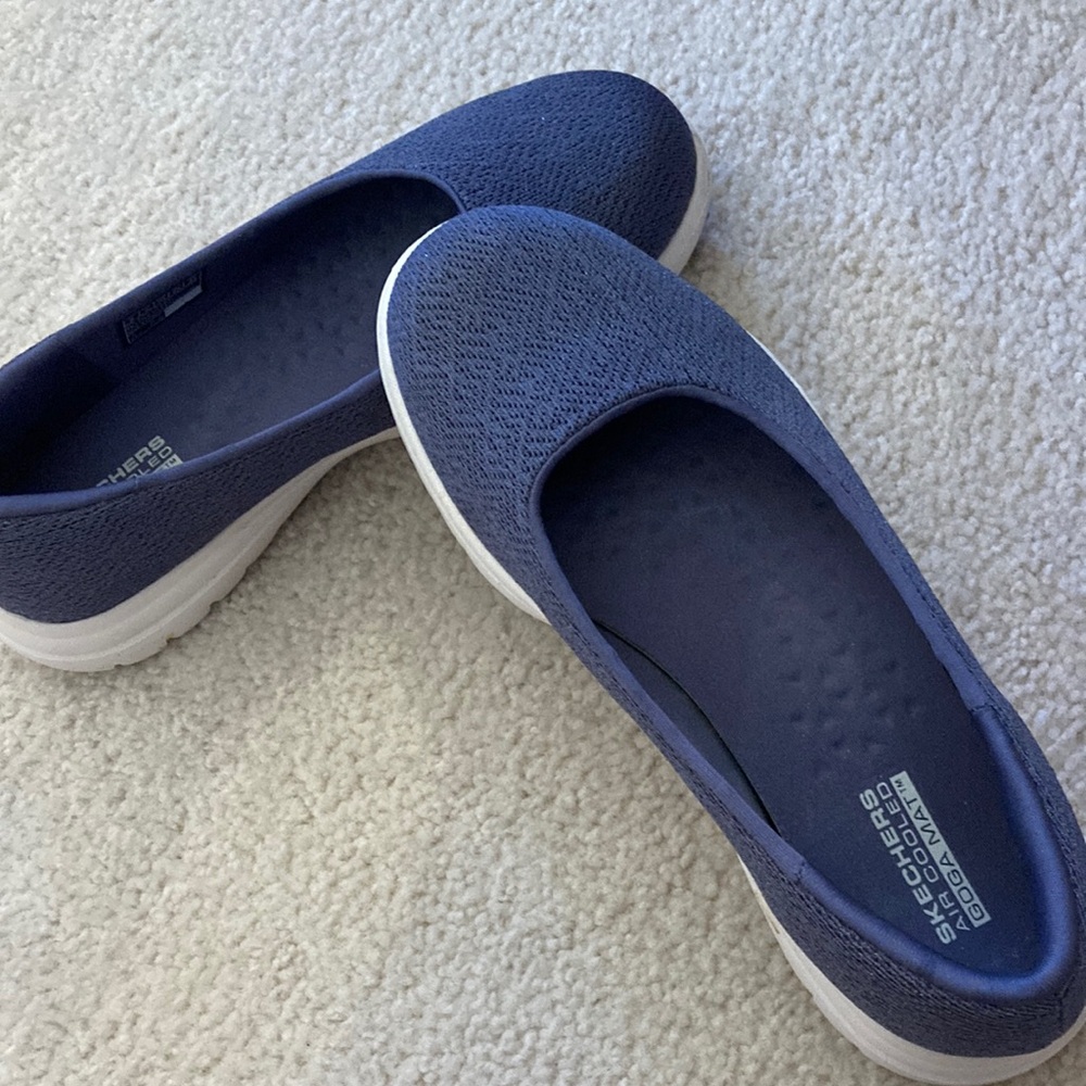 Skechers On-The-Go flex shoes